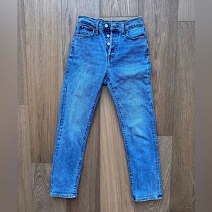 Levi’s Women’s Wedgie Straight Jeans